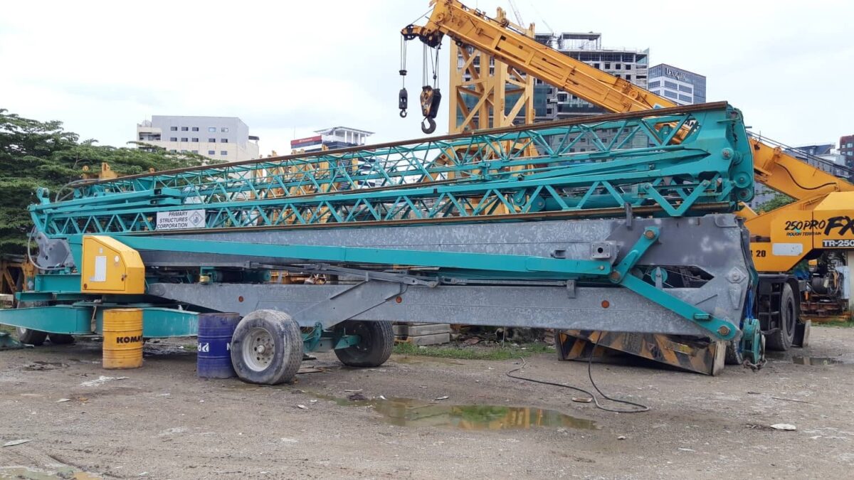 SELF-ERECTING CRANE CATTANEO CM FOR RENT