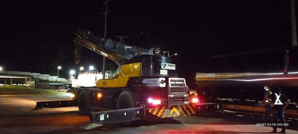 Lifting and positioning of 22 tons Boiler Machine