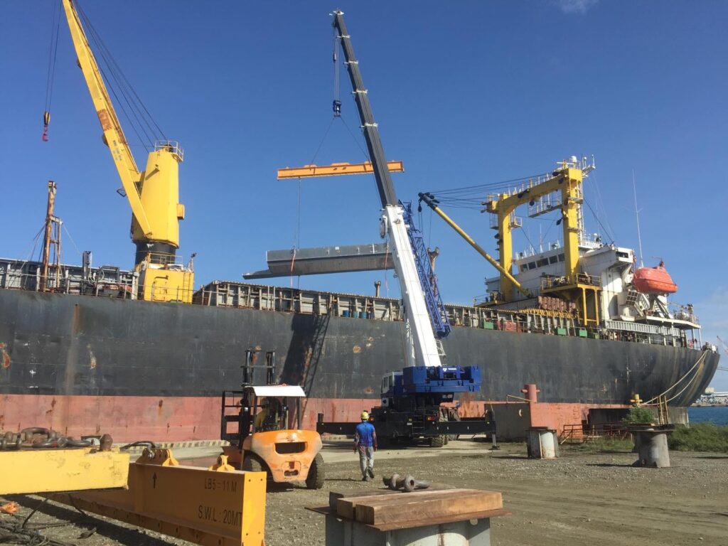 Unloading works in Balamban Metaphil Port using 145 tons Mobile Crane