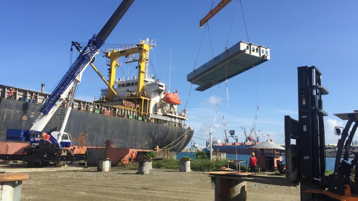 Unloading works in Balamban Metaphil Port using 145 tons Mobile Crane