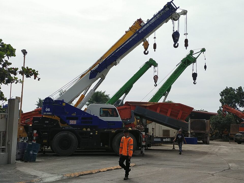 All Terrain and Crawler Telescopic Crane