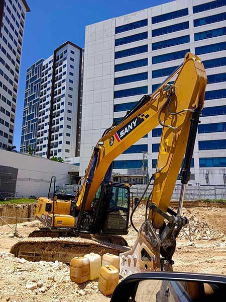 Sy 150 Excavator